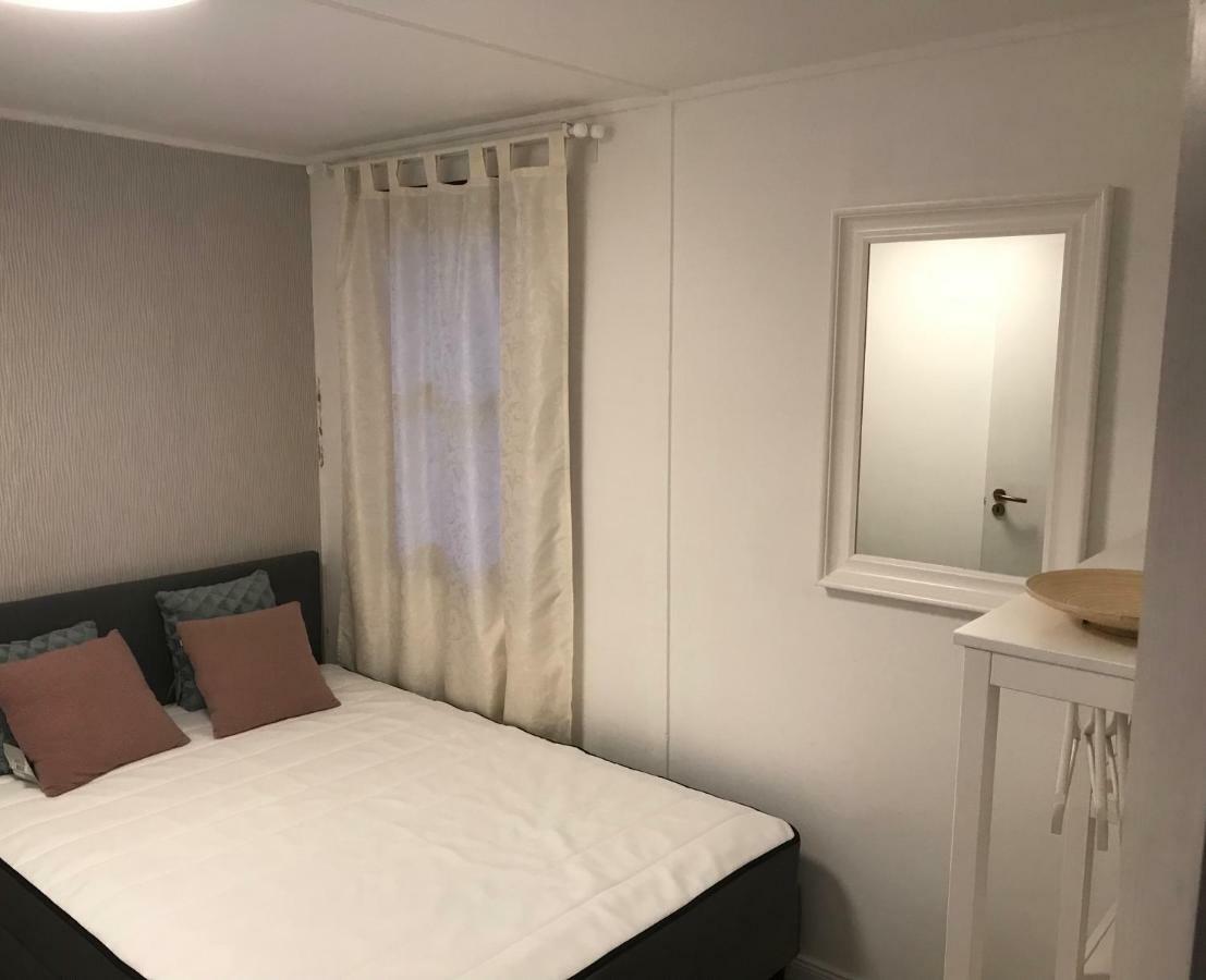 Aranypart Apartmanhazak ทิสซาเคชเค ภายนอก รูปภาพ