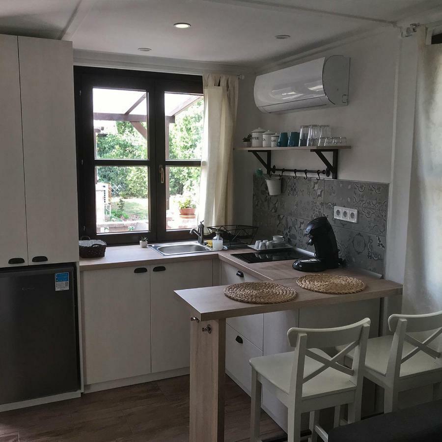 Aranypart Apartmanhazak ทิสซาเคชเค ภายนอก รูปภาพ