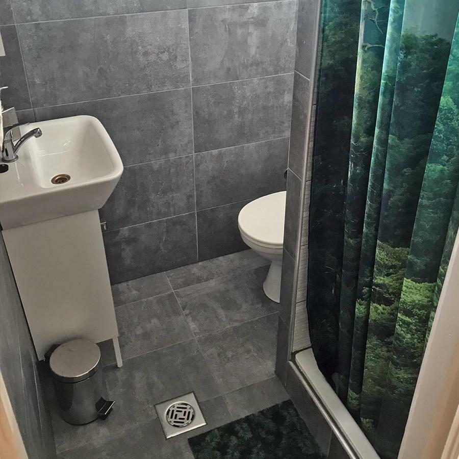 Aranypart Apartmanhazak ทิสซาเคชเค ภายนอก รูปภาพ